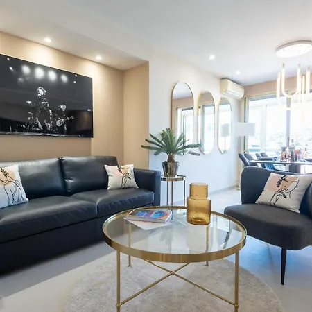 2-br Terrace Centre
