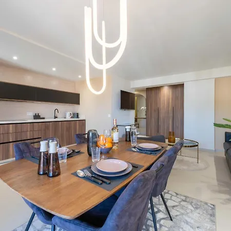 Διαμέρισμα 2-br Terrace Centre Κάννες