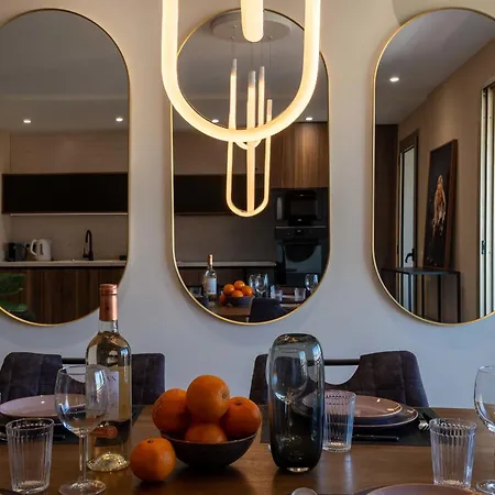 Διαμέρισμα 2-br Terrace Centre *
