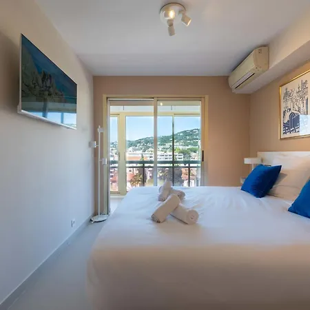 2-br Terrace Centre Κάννες
